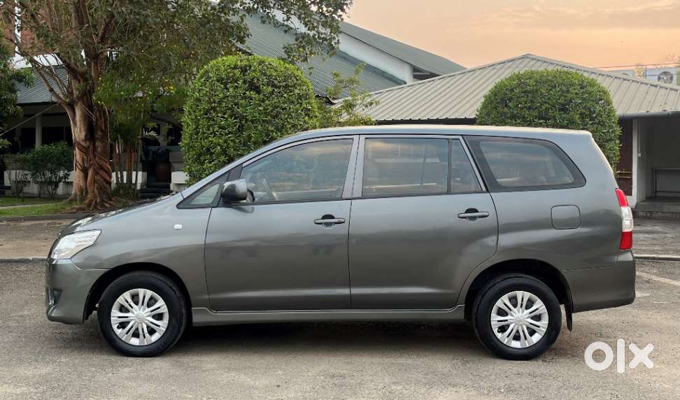 Toyota Innova 2012-2013 2.5 Gx (diesel) 7 Seater Bs Iv, 2012, Diesel