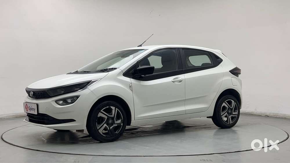 Tata Altroz 1.2 Xt, 2024, Petrol
