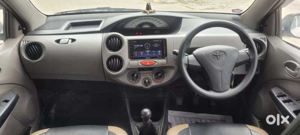 Toyota Etios 1.5 G, 2011, Petrol