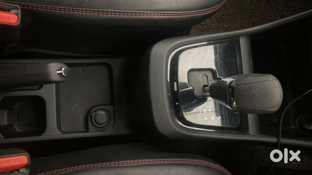 Tata Punch Creative Amt, 2022, Petrol