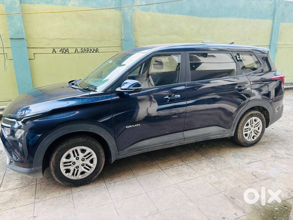 Kia Carens Petrol Manual 2024