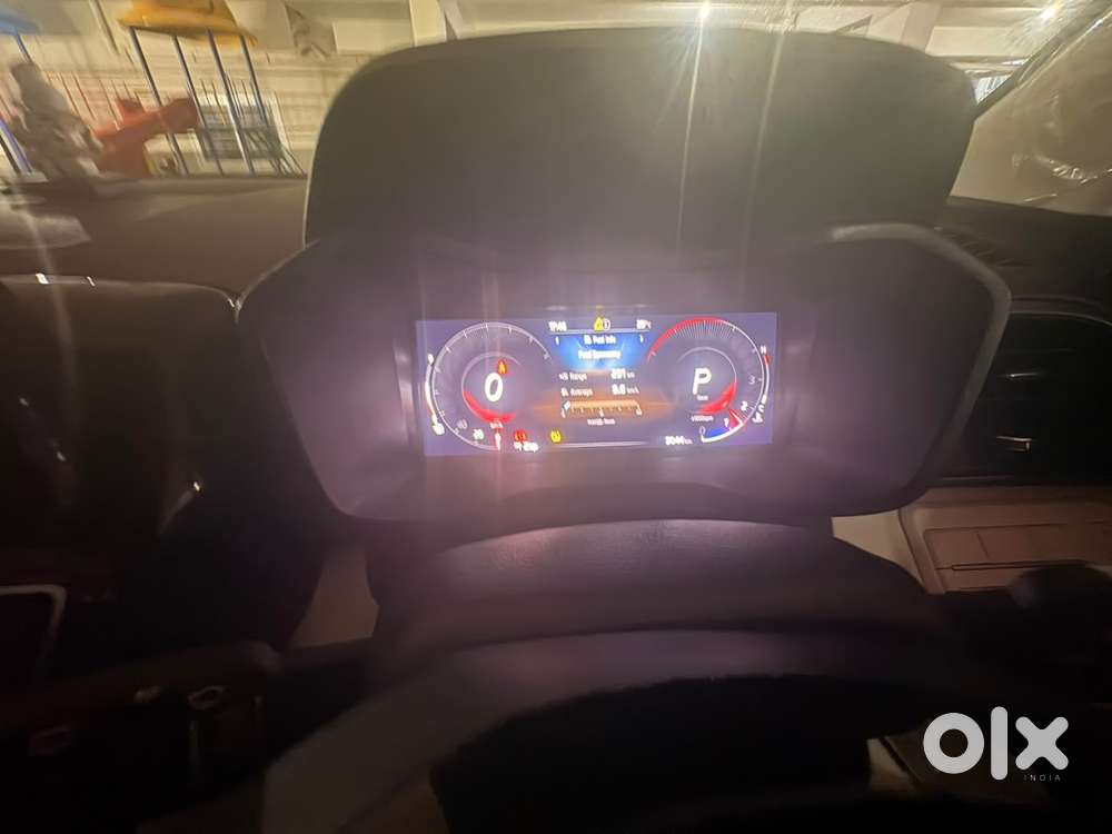 Mahindra Xuv 3xo Ax5 Full Automatic