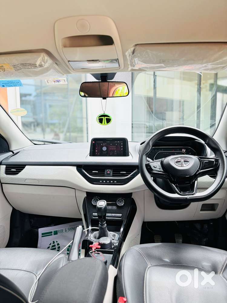 Tata Nexon 1.2 Revotron Xz Plus, 2022, Petrol
