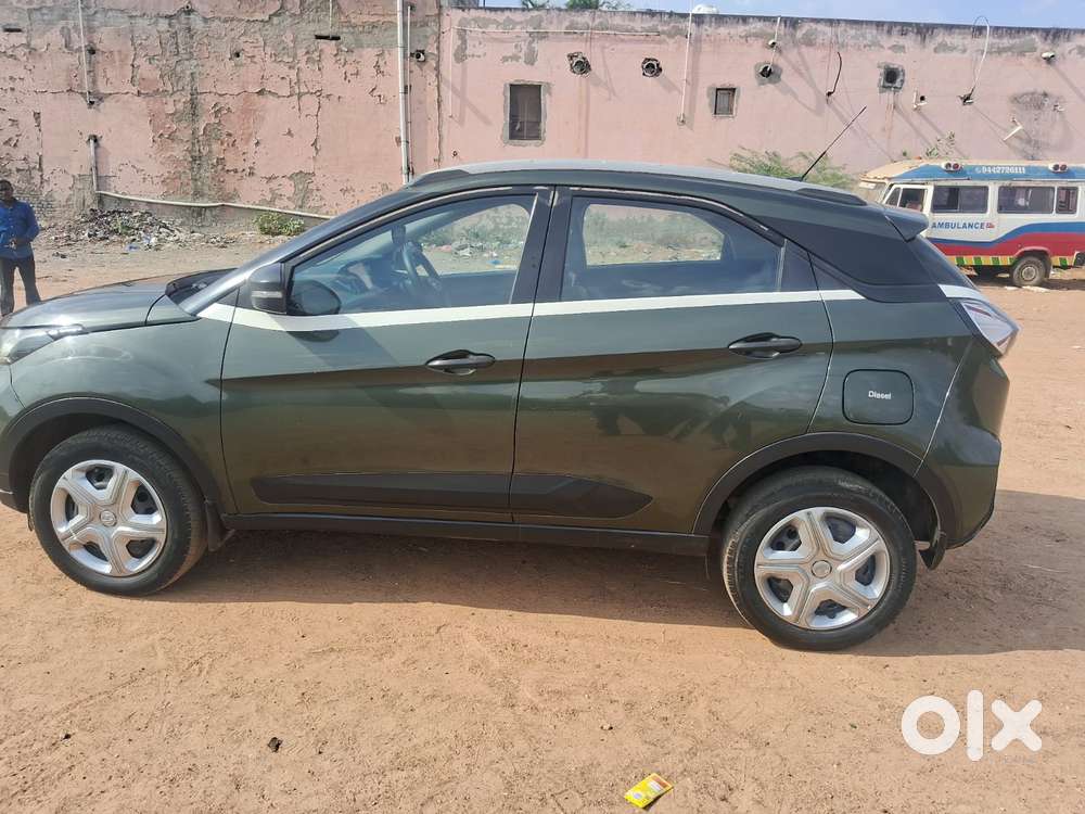 Tata Nexon 1.5 Revotorq Xm, 2020, Diesel
