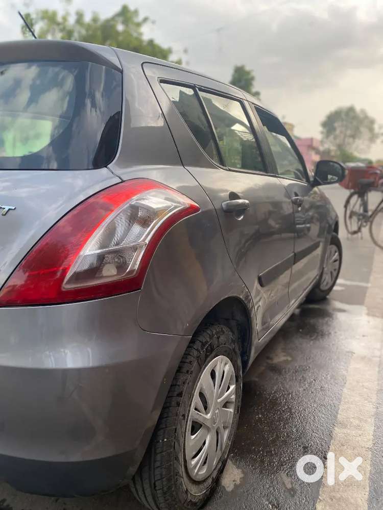 Maruti Suzuki Swift 
* Varient:- Vdi(diesel)
*