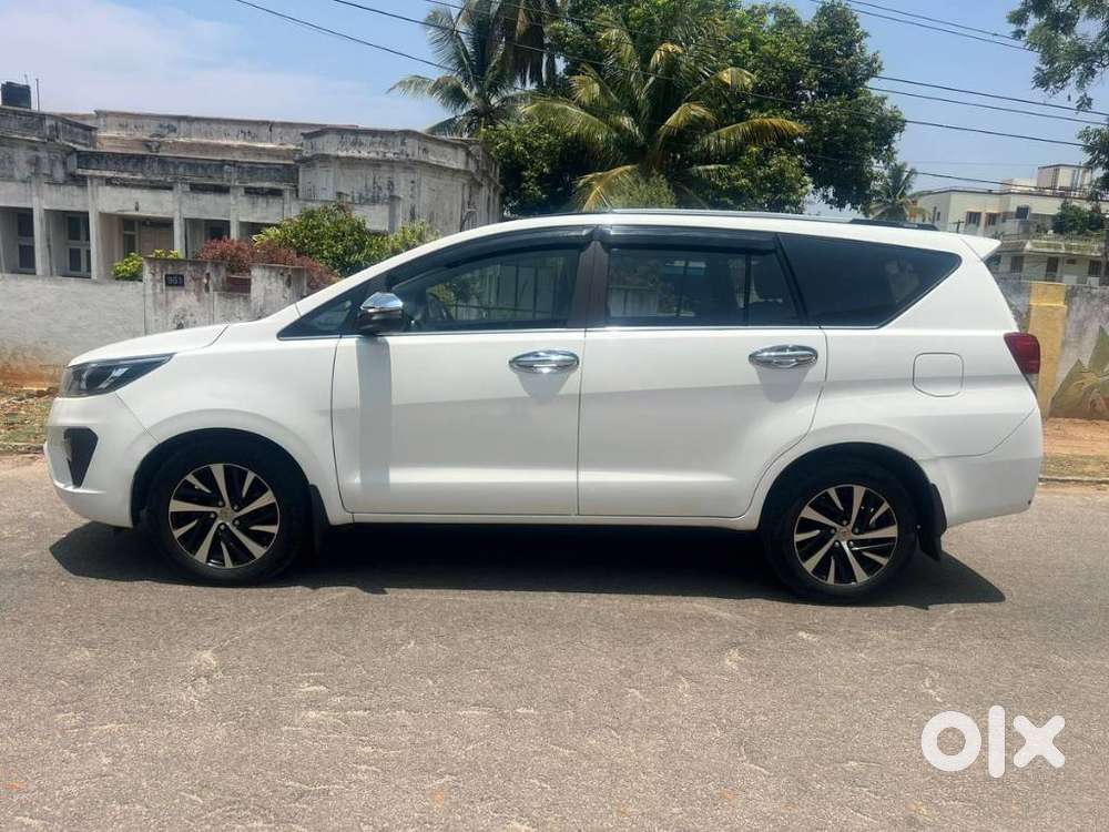 Toyota Innova Crysta 2.4 Z 7 Str, 2021, Diesel