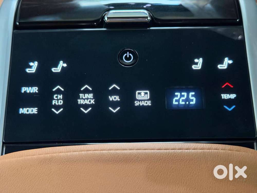 Toyota Camry 2.5 Hybrid, 2025, Cng & Hybrids