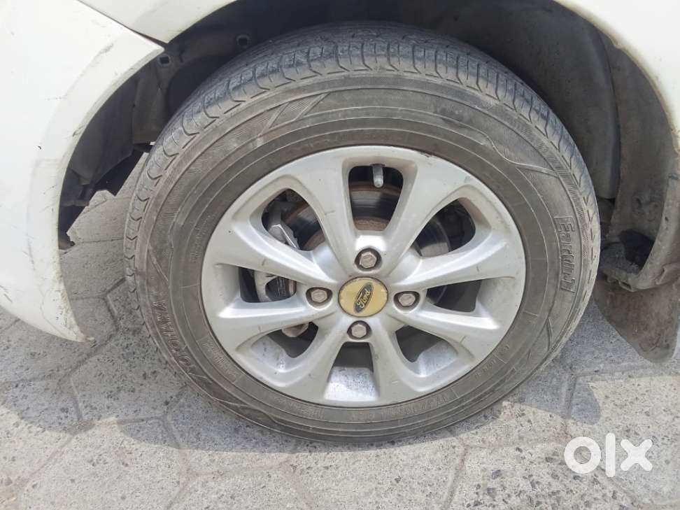 Ford Figo Petrol Zxi, 2011, Diesel