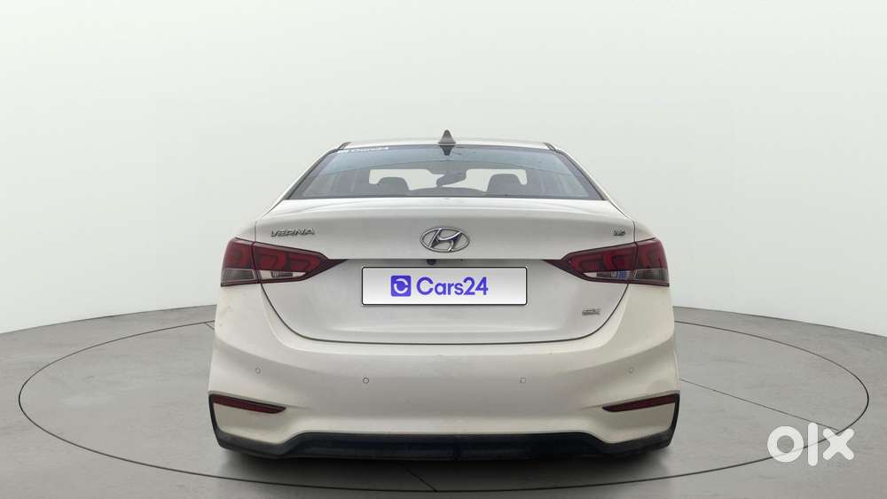 Hyundai Verna 1.6 Sx (o) Vtvt At, 2019, Petrol