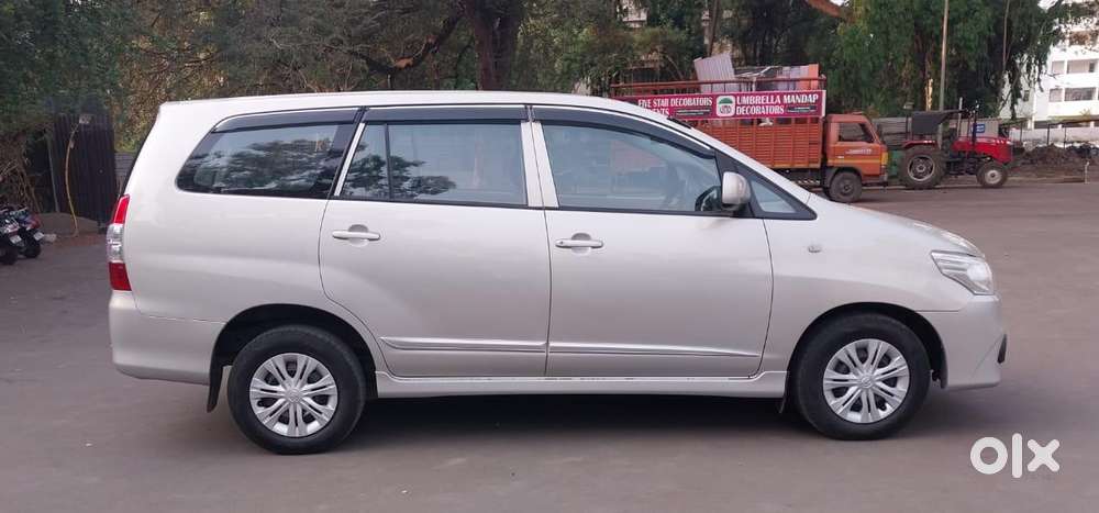 Toyota Innova [2013-2016] 2.5 G4 8 Str, 2016, Diesel