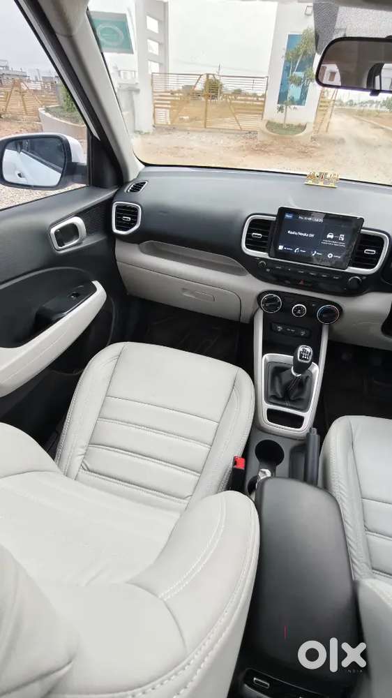 Hyundai Venue 1.5 Plus 2025