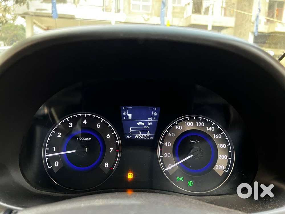 Hyundai Verna Vtvt 1.6 Sx Option, 2015, Petrol