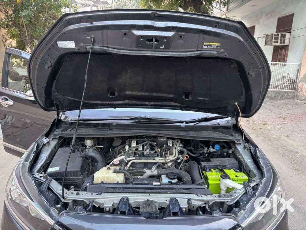 Toyota Innova Crysta 2.4 Gx Limited Edition At 7 Str, 2022, Diesel