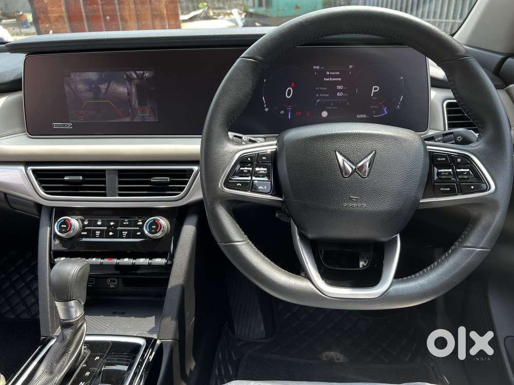 Mahindra Xuv700 2.2 Ax 7 Diesel At Luxury Pack Str, 2022, Diesel