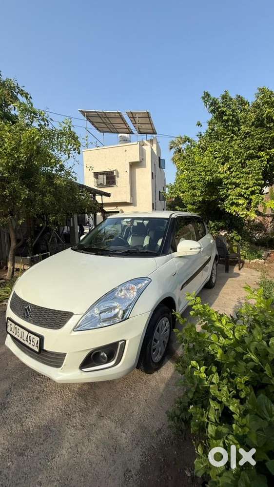 Swift Maruti Suzuki Vxi Cng