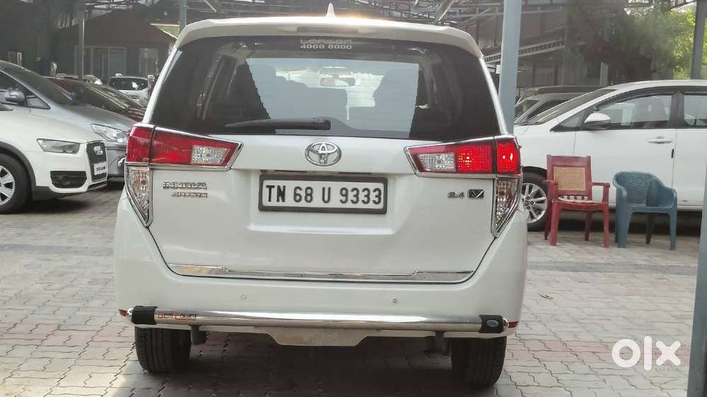 Toyota Innova Crysta 2.4 V, 2017, Diesel