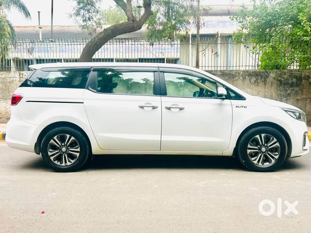 Kia Carnival Prestige, 2021, Diesel