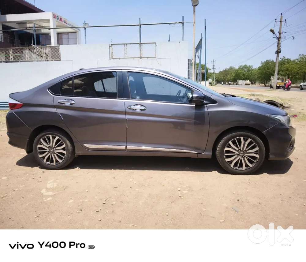 Honda City 2019 Petrol Amt Top End Varient Just 69350 Km Driven