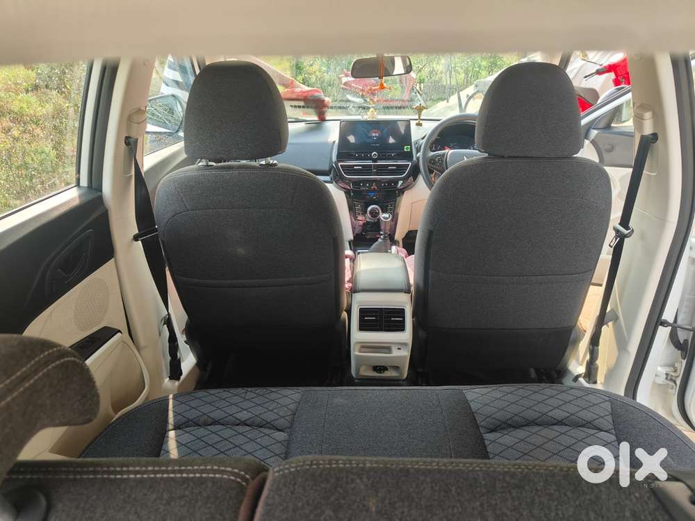 Mahindra Xuv 3xo Petrol 2024