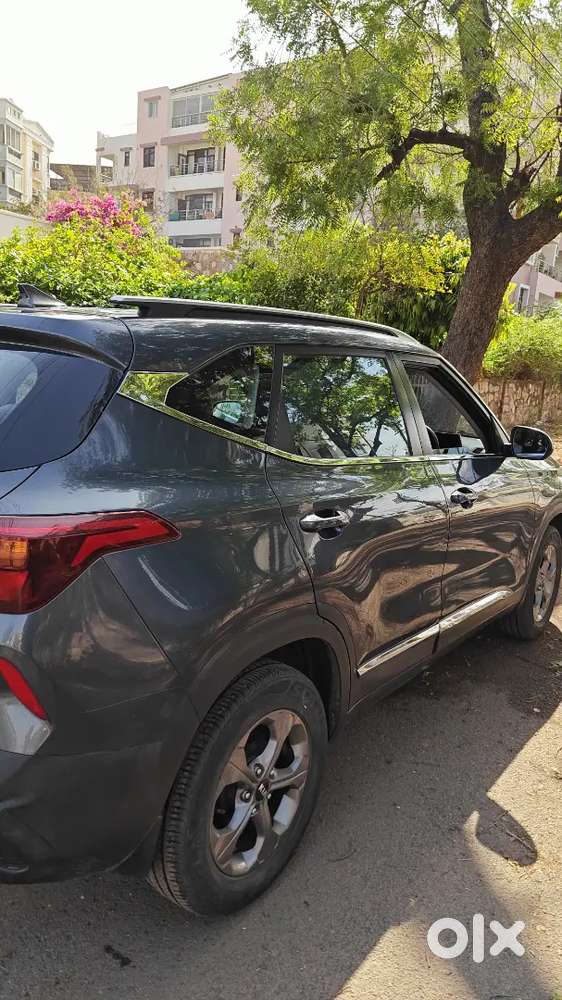 Kia Seltos Htk Plus Very Less Used Showroom Condition