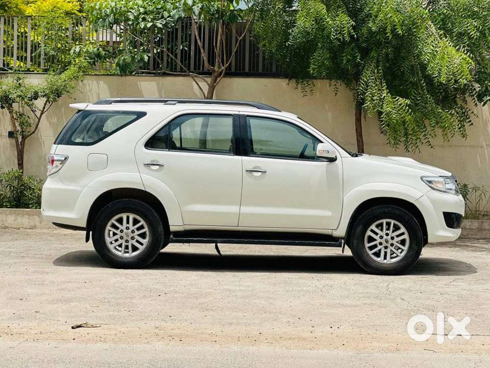 Toyota Fortuner 3.0 4x2 Automatic, 2013, Diesel