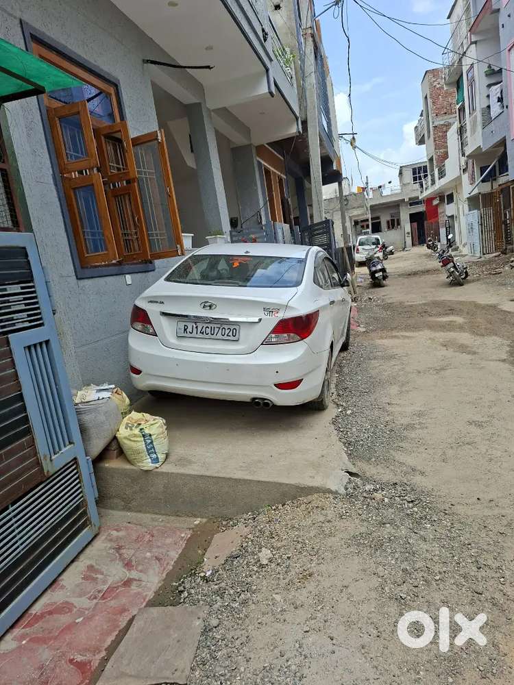 Hyundai Verna Sx Crdi 2013