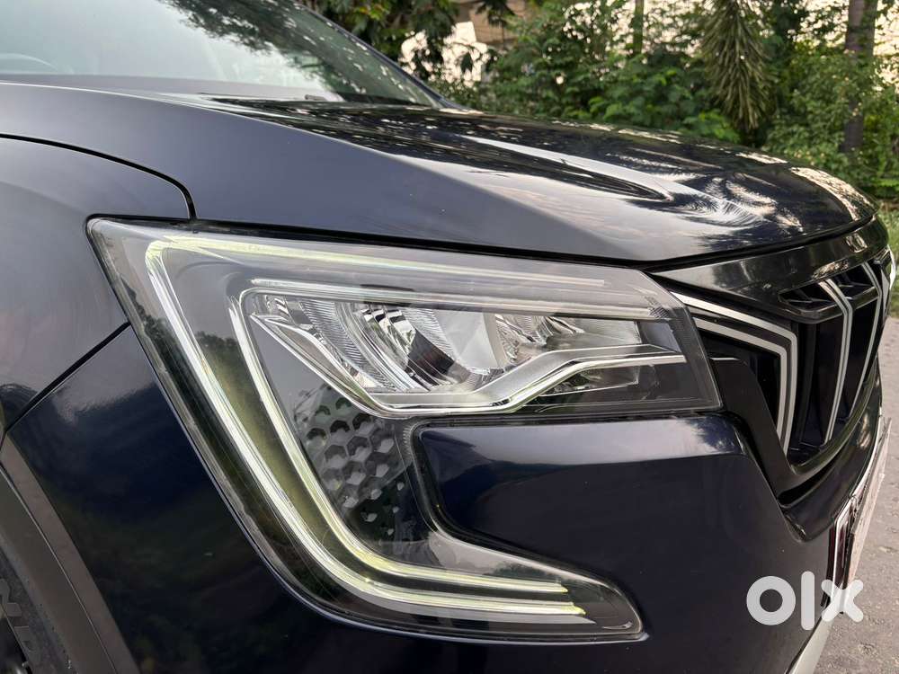 Mahindra Xuv700 2.0 Ax 7 Petrol At Str, 2022, Petrol