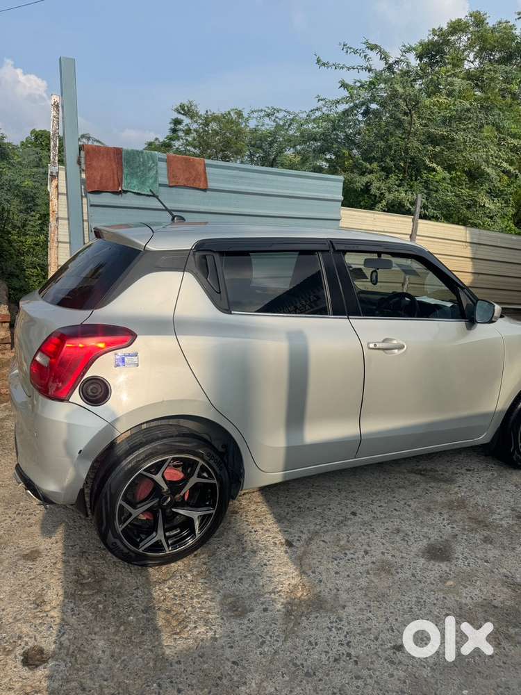 Maruti Suzuki Swift 2023 Vxi Cng