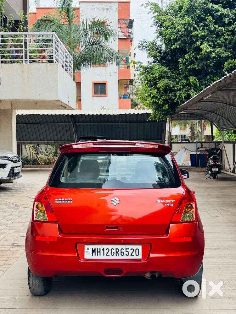Maruti Suzuki Swift Vdi Diesel 2011 2nd Owner 133477 Km 285000 Negotia
