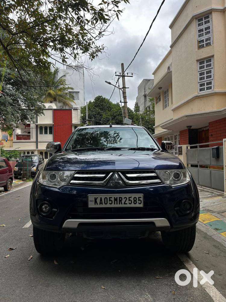 Mitsubishi Pajero Sport 2.5 Automatic, 2015, Diesel