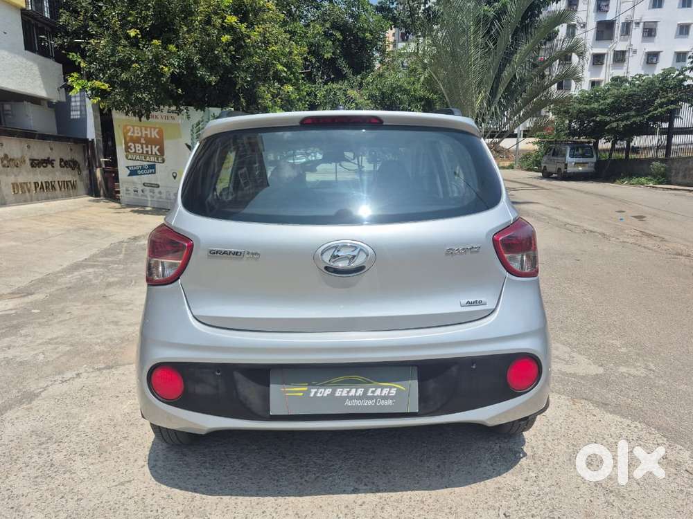 Hyundai Grand I10 At Sportz, 2017, Petrol