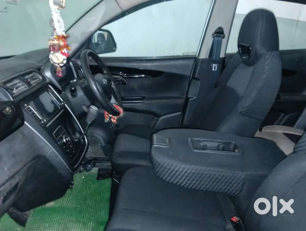 Mahindra Kuv100 Nxt 2018 Diesel 53800 Km D Riven