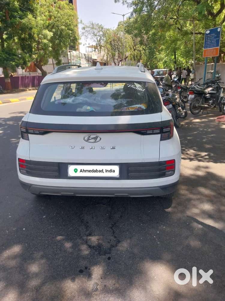 Hyundai Venue 2022 Cng & Hybrids Well Maintained