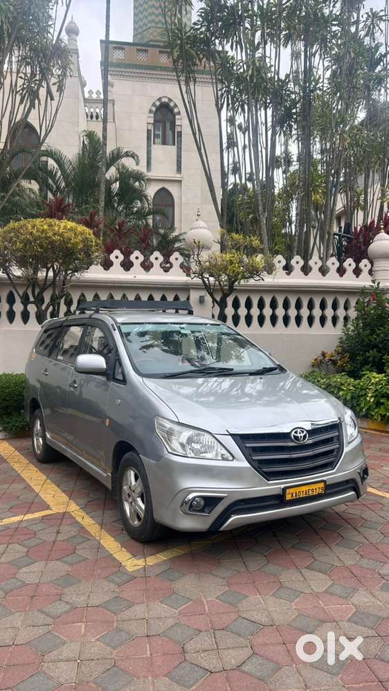 Toyota Innova Diesel 2nd 2015