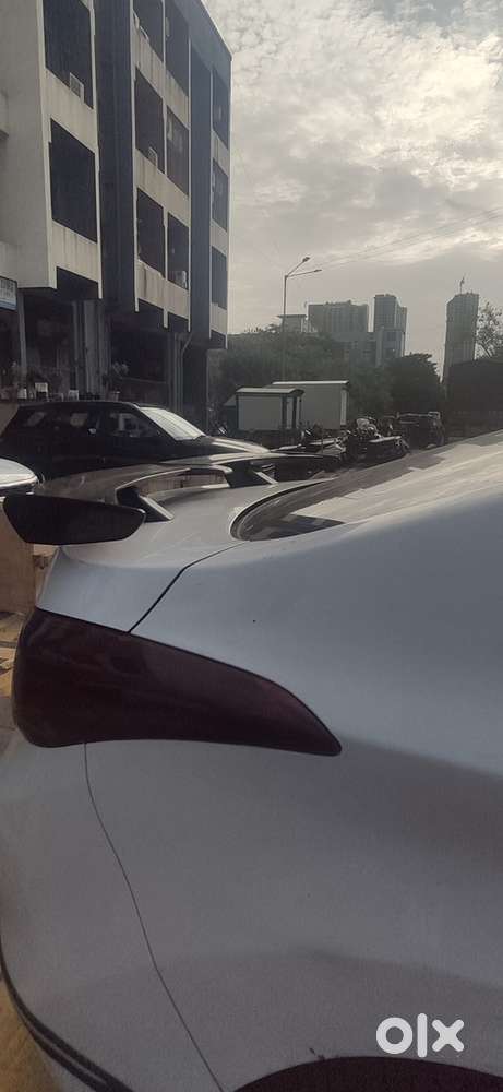 Hyundai Elantra 2013 Diesel 131400 Km Driven