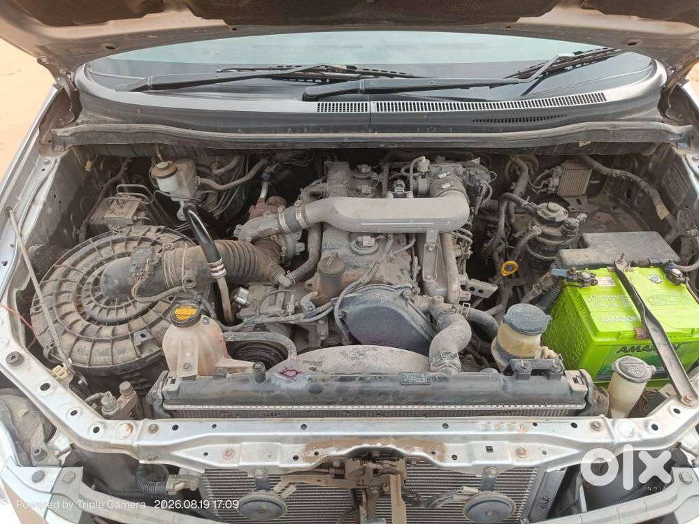 Toyota Innova 2.5 Vx 8 Str Bs-iii, 2015, Diesel