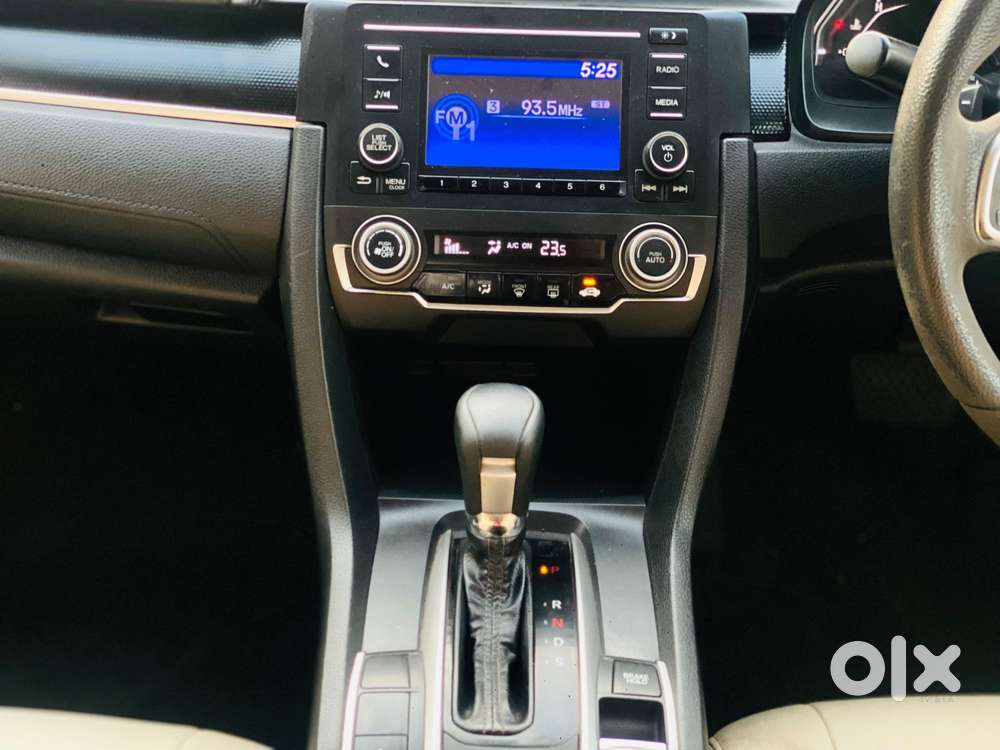 Honda Civic 1.8 V At, 2019, Petrol