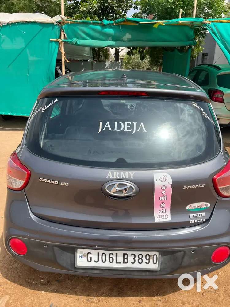 Hyundai Grand I10 Sportz 2017 Diesel