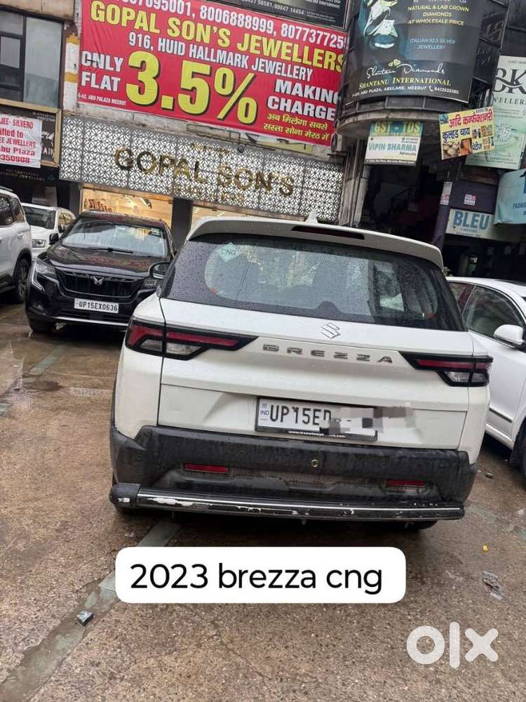 Maruti Suzuki Brezza 1.5 Vxi Cng, 2023, Cng & Hybrids