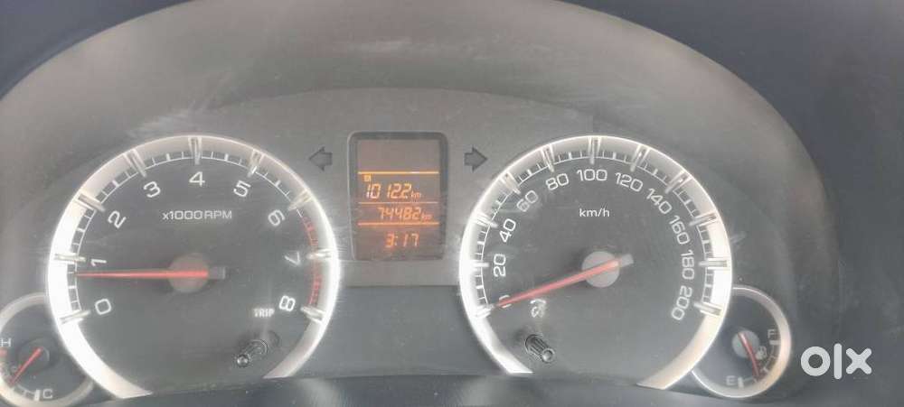 Maruti Suzuki Dzire Vxi Ags, 2015, Petrol