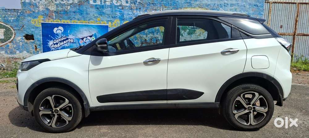 Tata Nexon 1.2 Revotron Xma Amt (s), 2022, Diesel