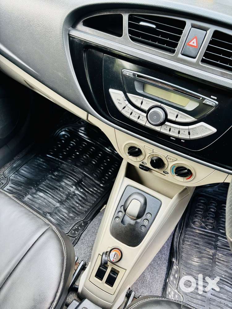 Maruti Suzuki Alto K10 Vxi Amt, 2015, Petrol
