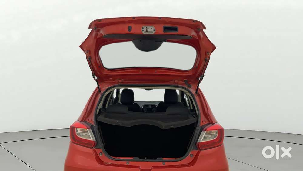 Tata Tiago 1.2 Revotron Xz, 2017, Petrol