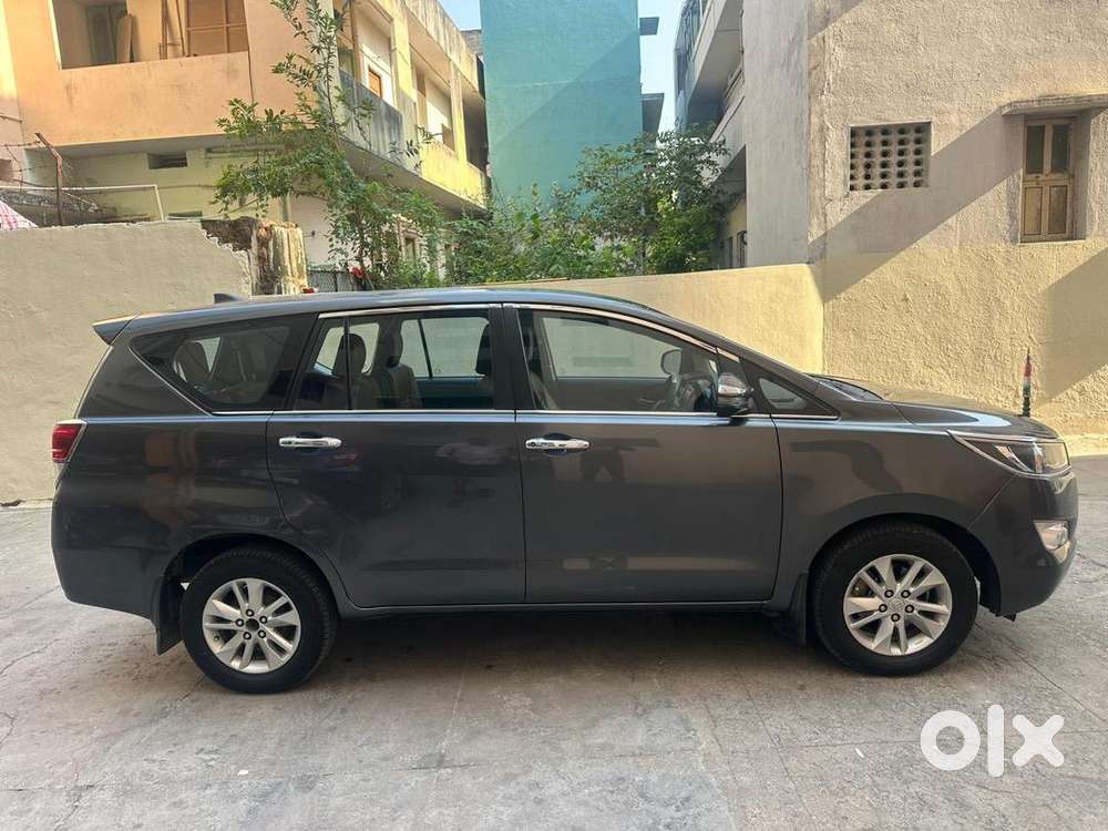 Toyota Innova Crysta 2020