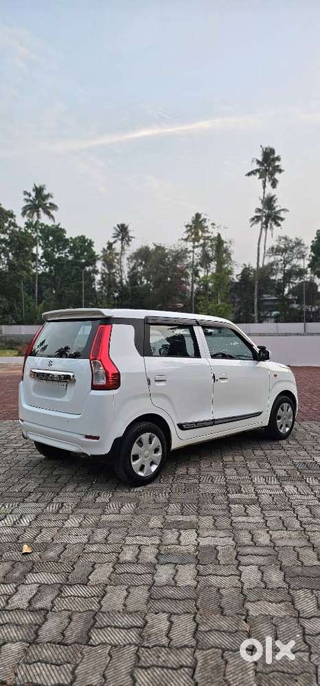 Maruti Suzuki Wagon R 1.2 Vxi, 2023, Petrol