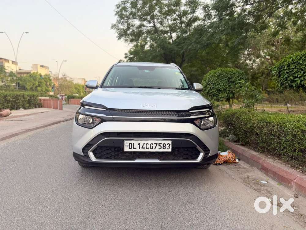 Kia Carens 1.4 Prestige 7 Str, 2022, Petrol