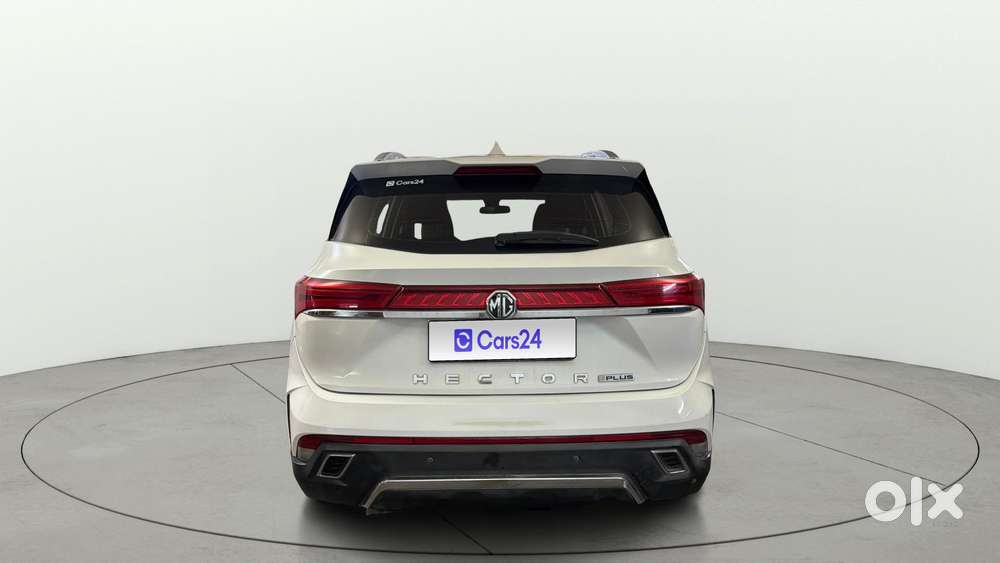 Mg Hector Plus Sharp Pro 1.5 Turbo Petrol Cvt 6 Str, 2023, Petrol