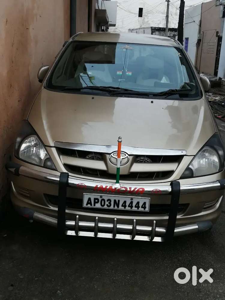 Vip Toyota Innova 2005 Diesel Well Maintained