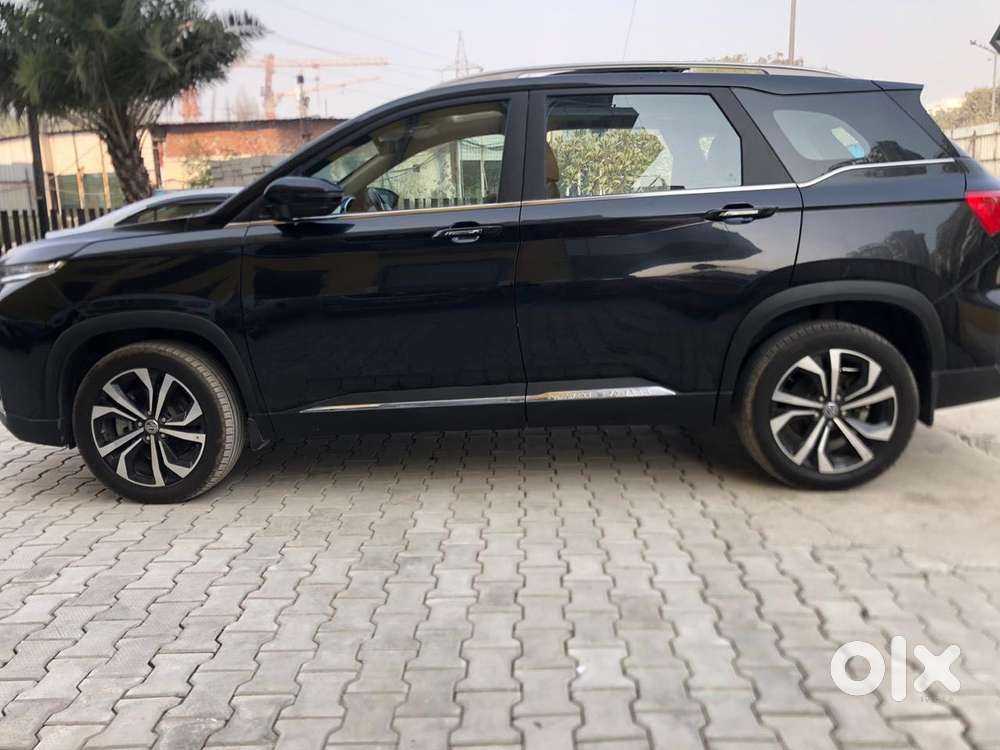 Mg Hector Plus 1.5 Sharp Turbo Cvt 6 Str, 2023, Petrol