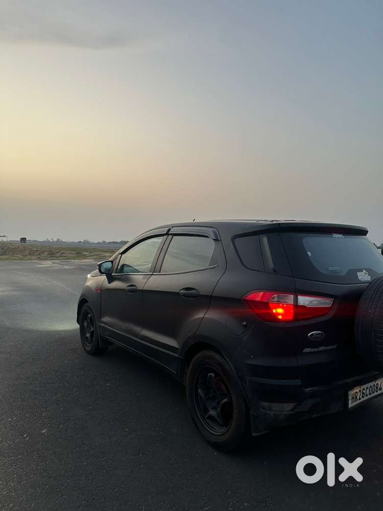 Ford Ecosport Petrol Manual 2015(mint Condition